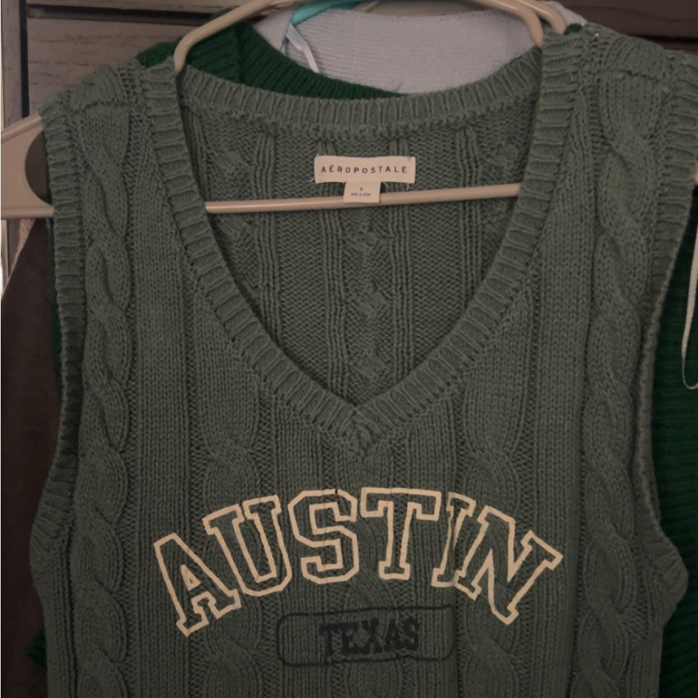 Aeropostale Olive Cable Knit Vest